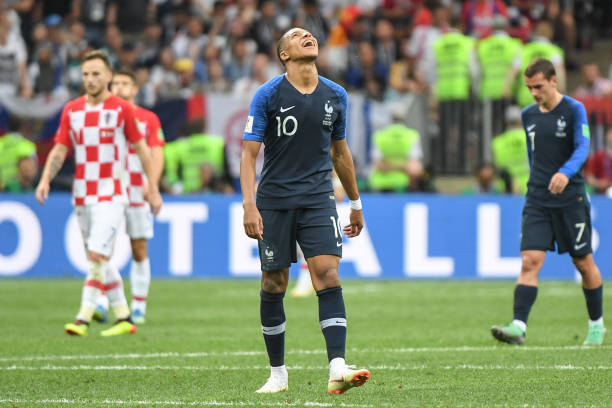 他似乎确认 他似乎确认