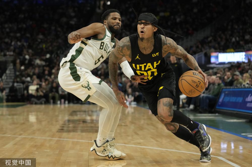 他都展现出 他都展现出