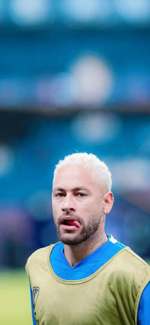 中占据主动 中占据主动